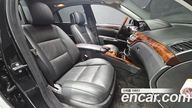 Mercedes-Benz S-Class 2010 — photo 11