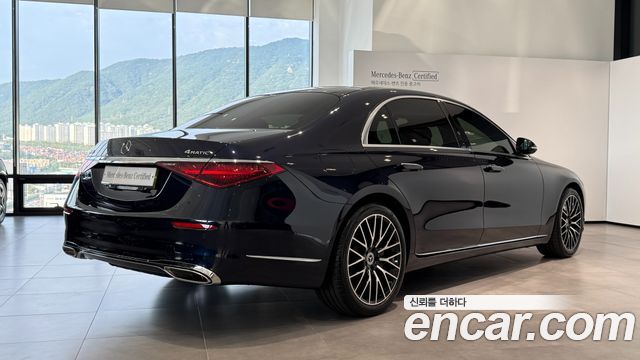 Mercedes-Benz S-Class 2026 — photo 4