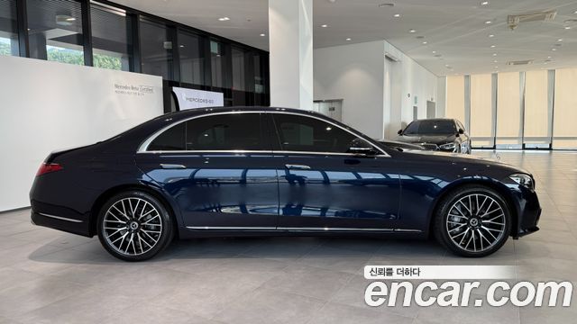 Mercedes-Benz S-Class 2026 — photo 9