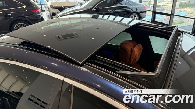 Mercedes-Benz S-Class 2026 — photo 11