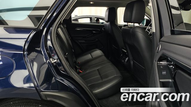Land Rover Range Rover Evoque 2022 — photo 18
