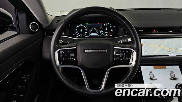 Land Rover Range Rover Evoque 2022 — photo 19