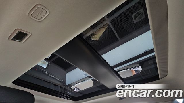 Land Rover Range Rover Evoque 2022 — photo 23