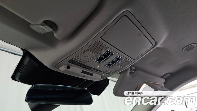 Land Rover Range Rover Evoque 2022 — photo 24