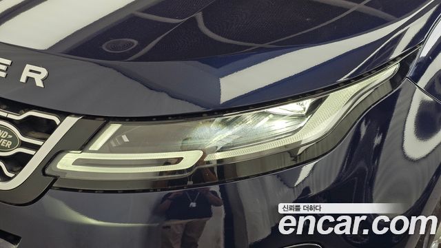 Land Rover Range Rover Evoque 2022 — photo 8