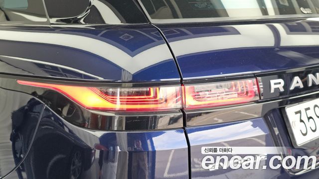 Land Rover Range Rover Evoque 2022 — photo 9