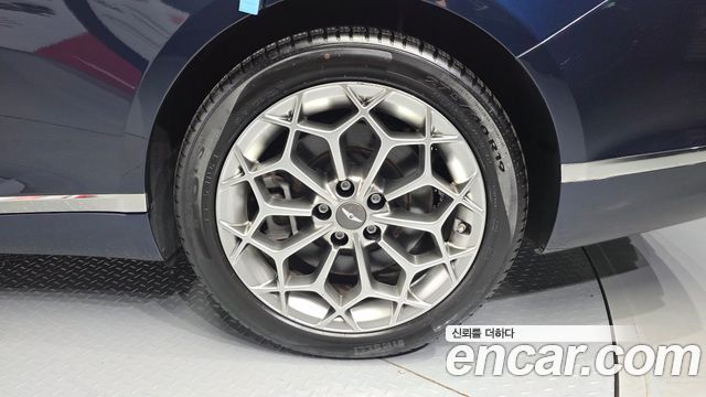 Genesis G80 2022 — photo 5