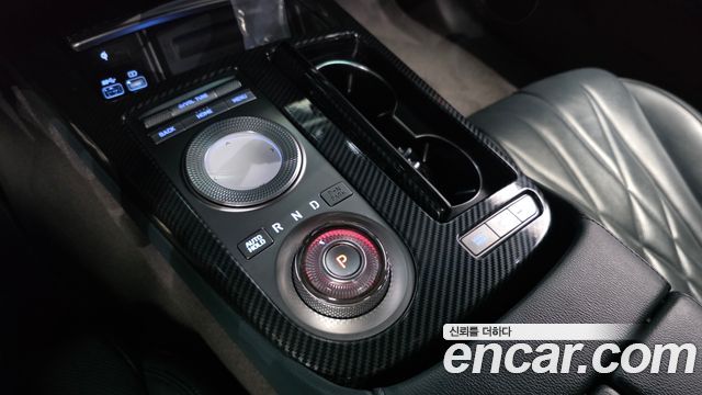 Genesis G80 2022 — photo 12