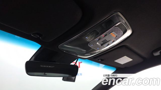 Genesis G80 2022 — photo 24