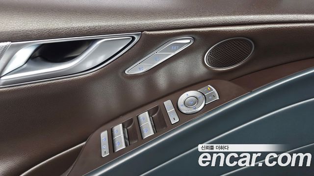 Genesis G80 2022 — photo 33