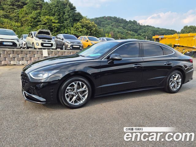 Hyundai Sonata 2022 — photo 2