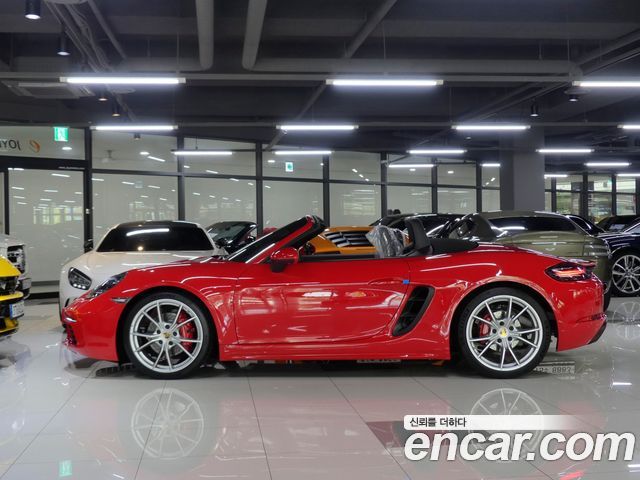 Porsche 718 2018 — photo 2