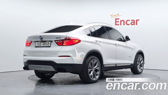 BMW X4 2015 — photo 2