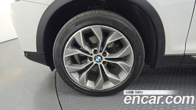 BMW X4 2015 — photo 5