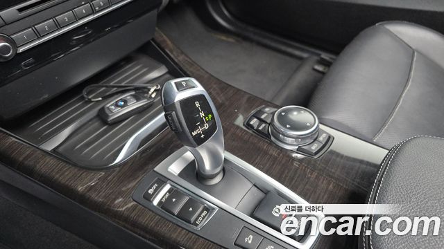 BMW X4 2015 — photo 12