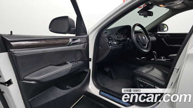 BMW X4 2015 — photo 13