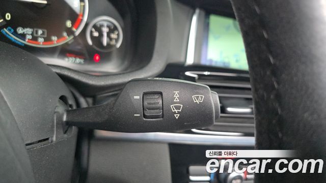 BMW X4 2015 — photo 31