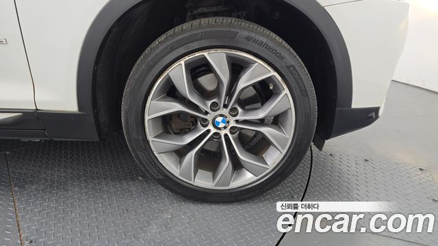 BMW X4 2015 — photo 33