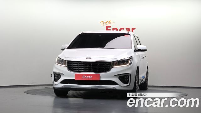 Kia Canival 2020 — photo 3