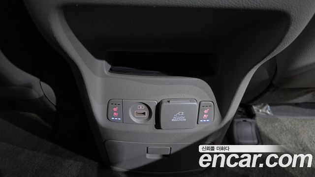 Kia Canival 2020 — photo 25