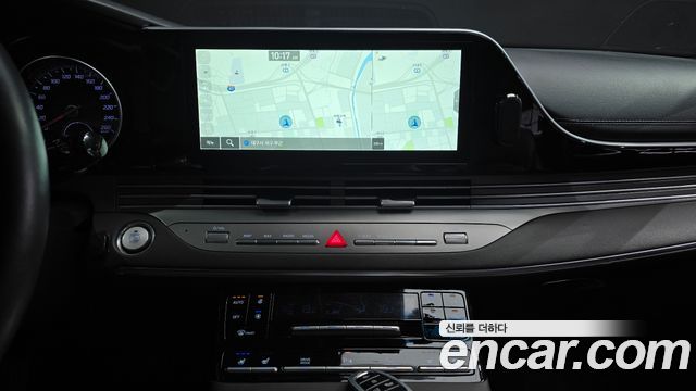 Hyundai Grandeur 2022 — photo 21