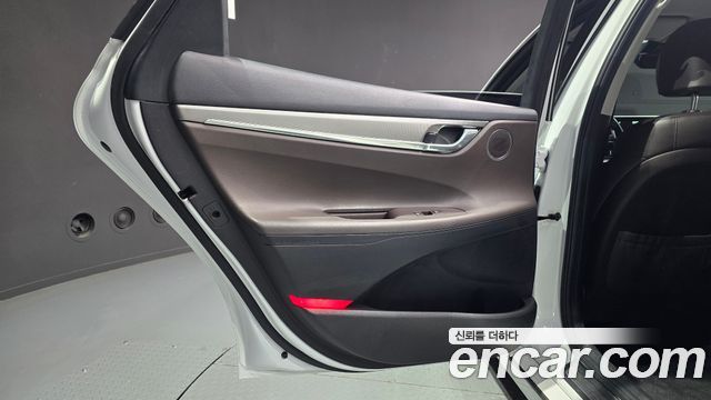Hyundai Grandeur 2022 — photo 15