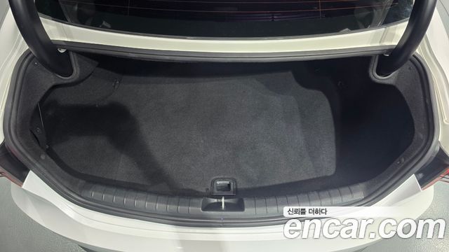 Hyundai Grandeur 2022 — photo 29
