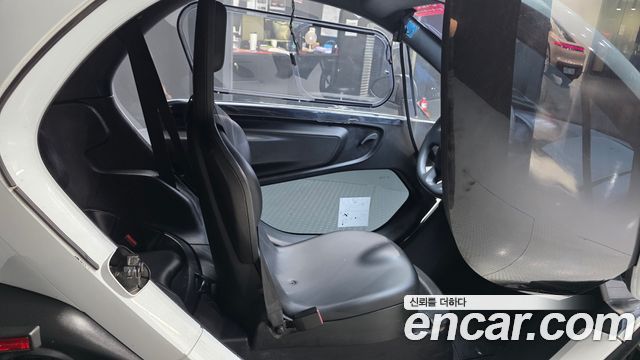 Renault Korea Twizy 2019 — photo 17