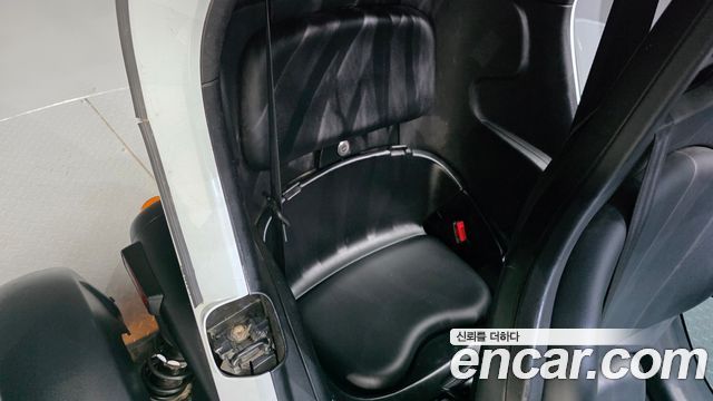 Renault Korea Twizy 2019 — photo 18