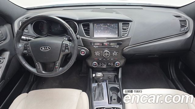 Kia K7 2012 — photo 7