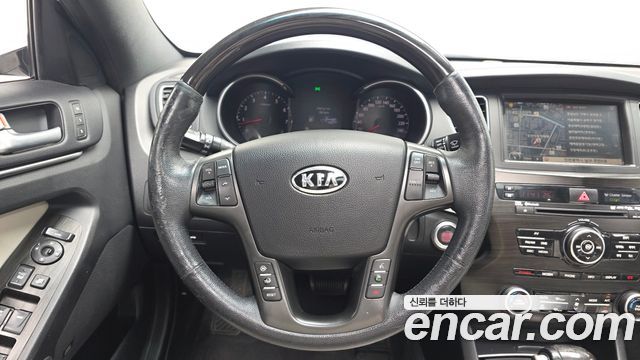 Kia K7 2012 — photo 13