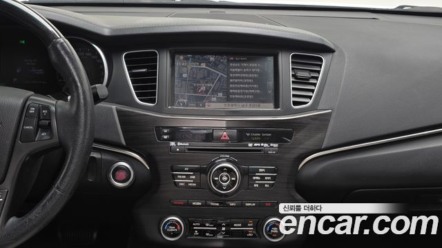 Kia K7 2012 — photo 14