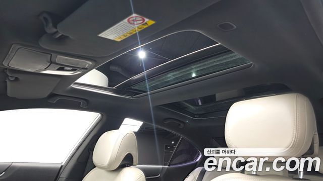 Kia K7 2012 — photo 18