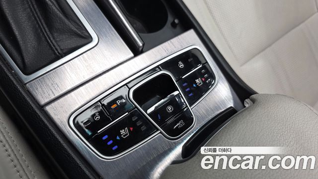 Kia K7 2012 — photo 19