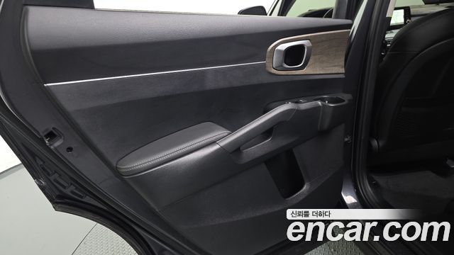 Kia Sorento 2022 — photo 15