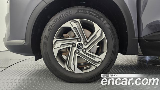 Hyundai Santafe 2022 — photo 5