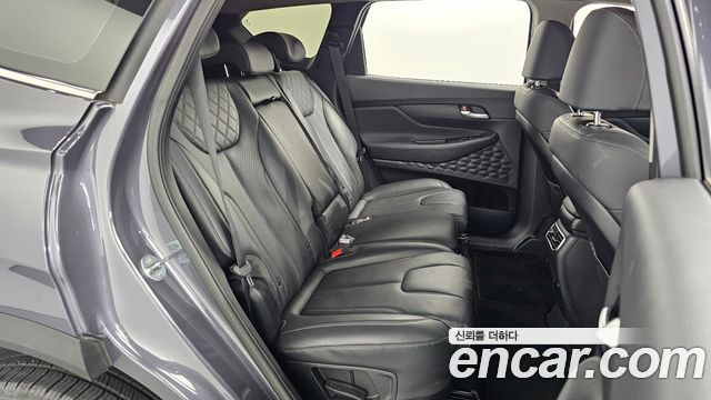 Hyundai Santafe 2022 — photo 11