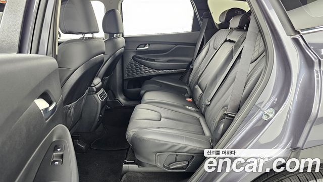 Hyundai Santafe 2022 — photo 12