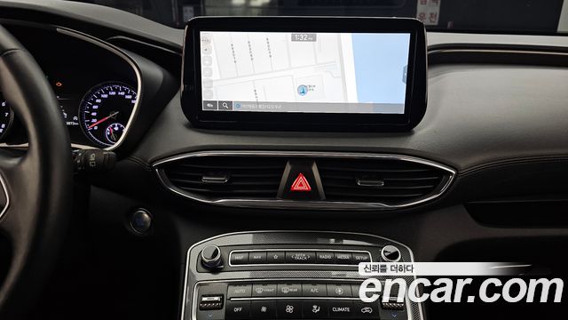 Hyundai Santafe 2022 — photo 13