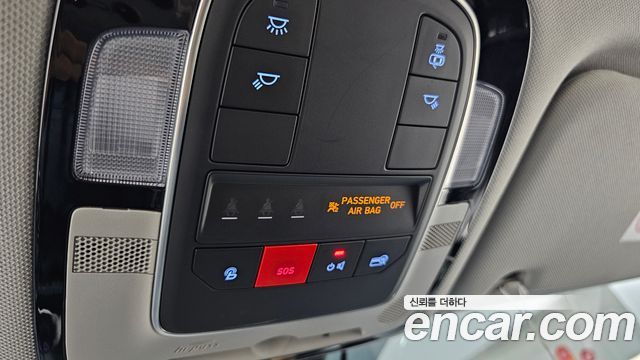 Hyundai Santafe 2022 — photo 17