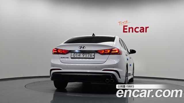 Hyundai AVANTE 2018 — photo 4