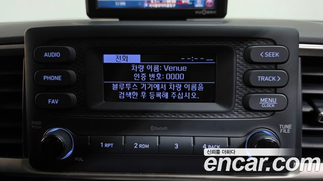 Hyundai Venue 2020 — photo 21