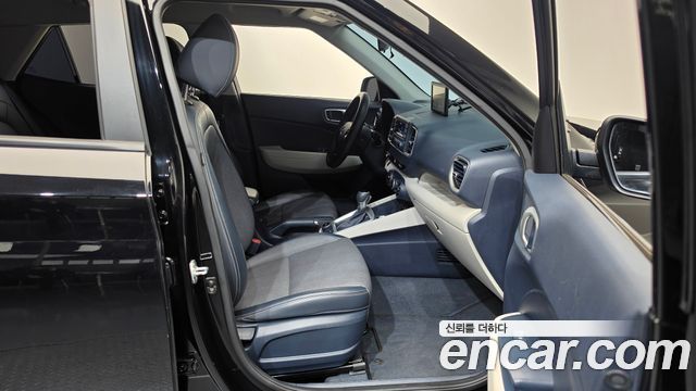 Hyundai Venue 2020 — photo 16