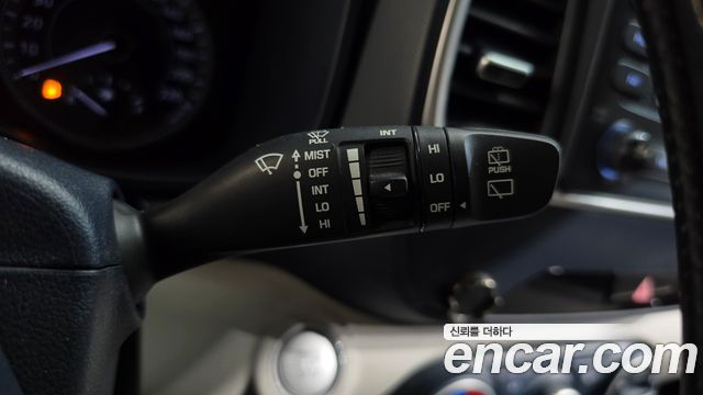 Hyundai Venue 2020 — photo 27