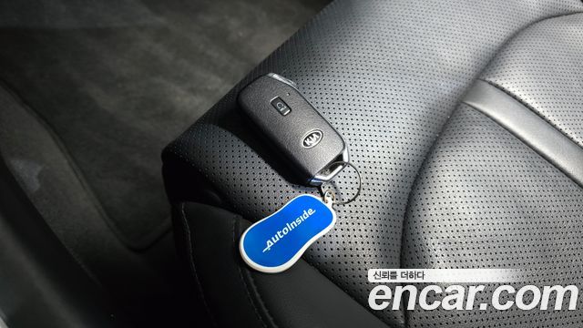 Kia K5 2021 — photo 21