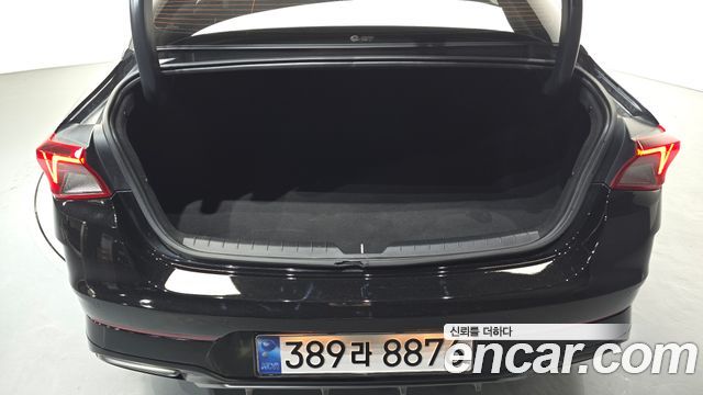 Kia K5 2021 — photo 23