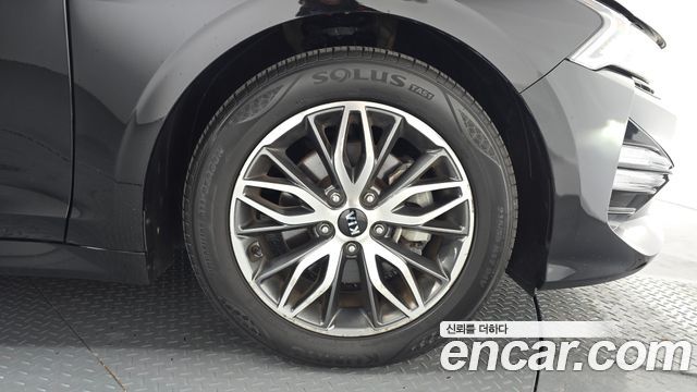 Kia K5 2021 — photo 7