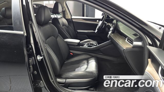 Kia K5 2021 — photo 16