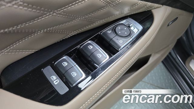Kia K8 2022 — photo 28