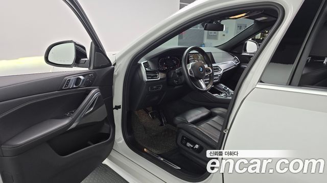 BMW X6 2020 — photo 13